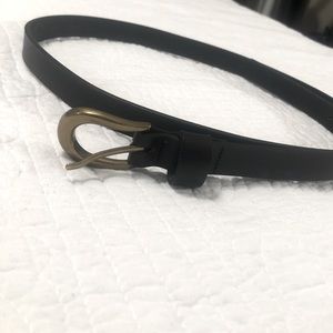 Levi’s leather belt